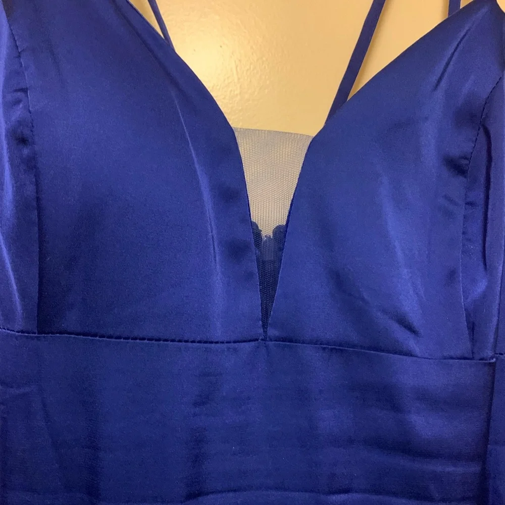 Natasha dress. GENTLY Worn ONCE! Has a slit along the front - Picture 7 of 9